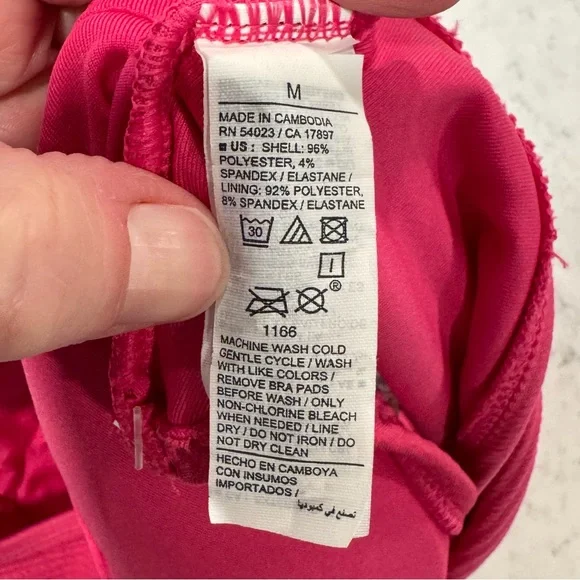 NWT Old Navy Ribbed Textured Hot Pink Plunge Bikini Top Women's Medium Padding - Picture 7 of 9